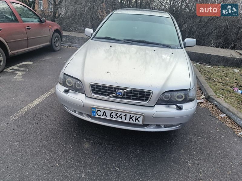 Volvo S40 2004