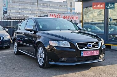 Седан Volvo S40 2011 в Києві