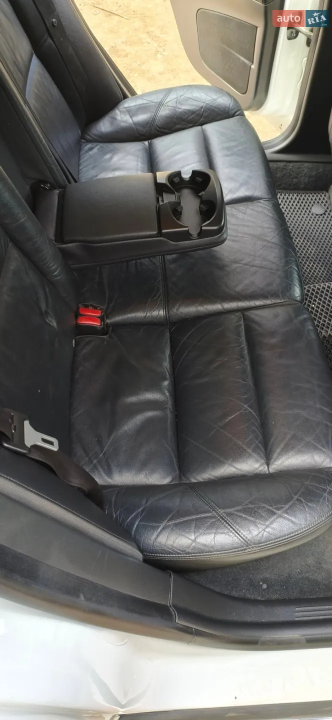 2010 Volvo S40 - мініатюра 9