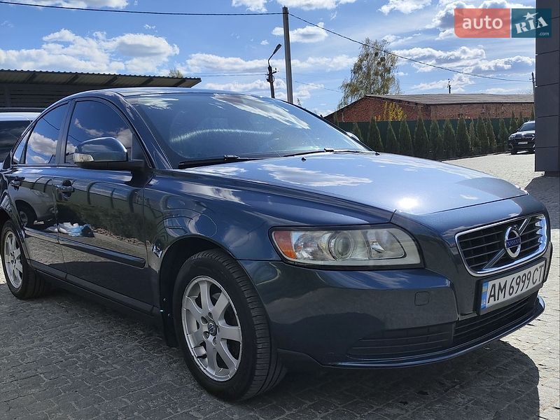 Volvo S40 2010