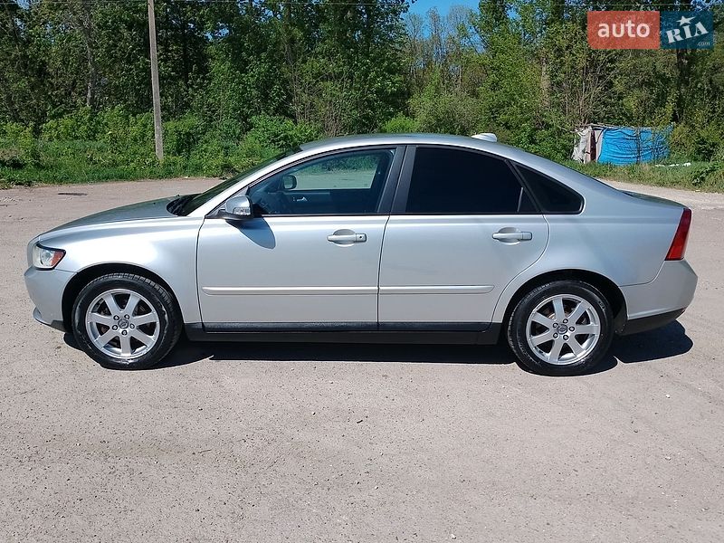 Седан Volvo S40 2007 в Тернополе