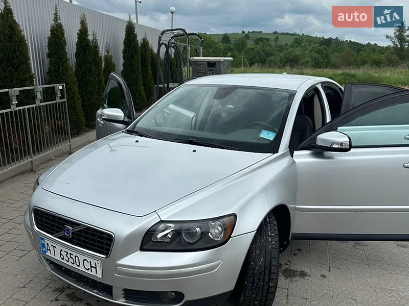 Volvo S40 2006
