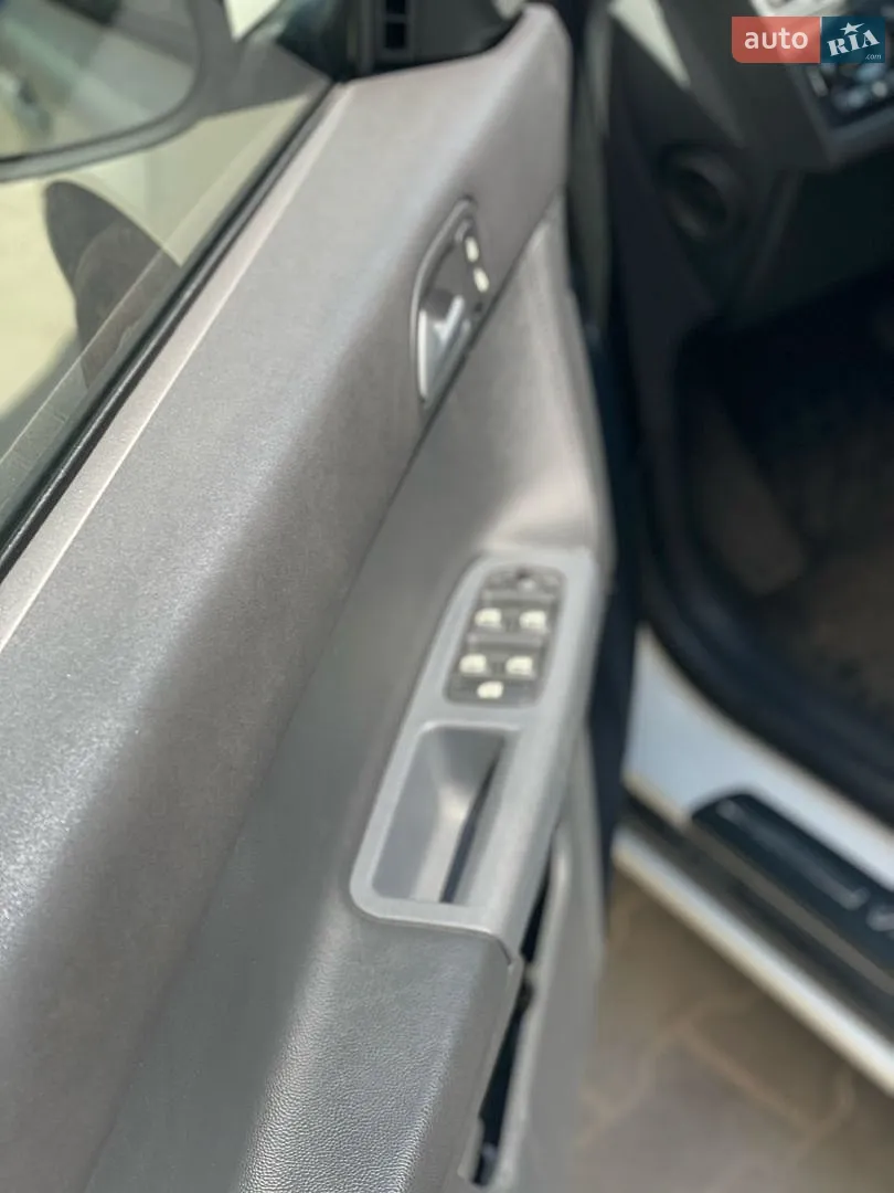 2011 Volvo S40 - мініатюра 3