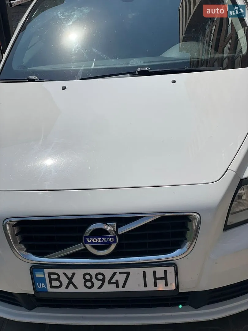 2011 Volvo S40 - мініатюра 5