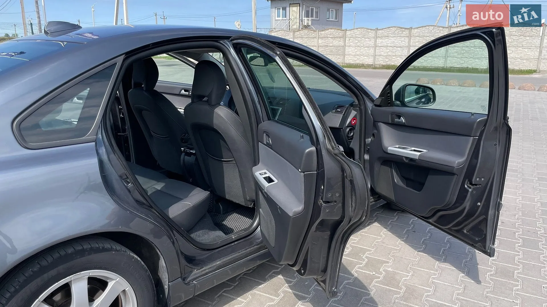 2010 Volvo S40 - мініатюра 15
