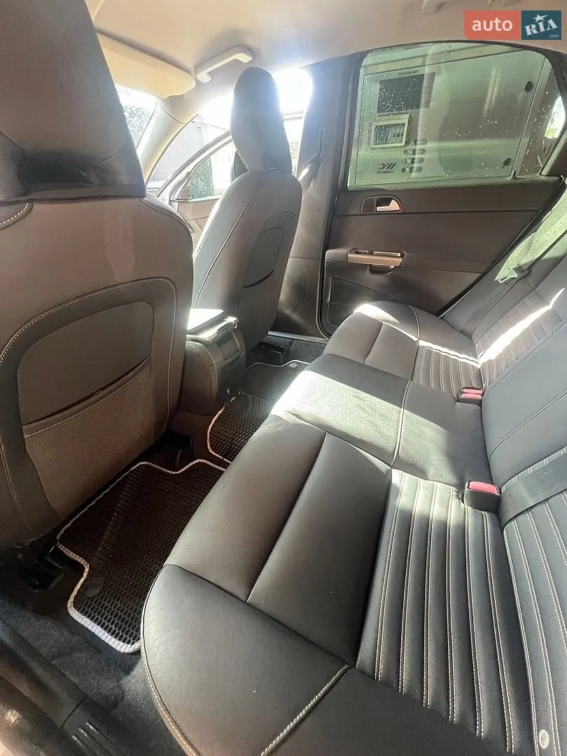 2011 Volvo S40 - мініатюра 22