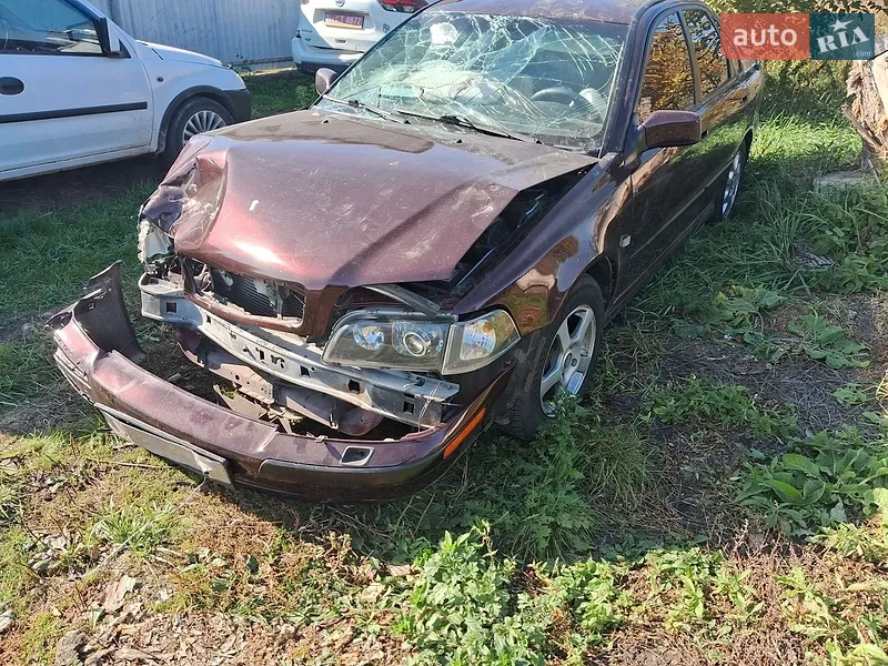 Volvo S40 2003