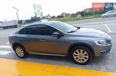 Volvo S60 Cross Country 2016