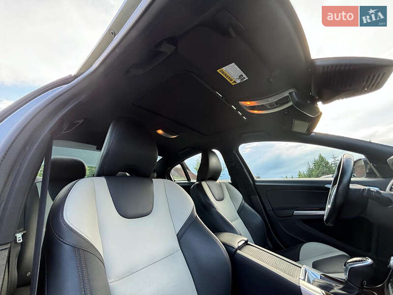 Седан Volvo S60 Cross Country 2016 в Ивано-Франковске фото 5 Седан Volvo S60 Cross Country 2016 в Ивано-Франковске