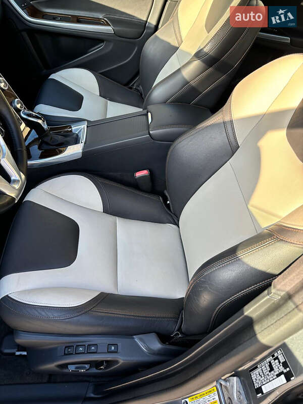 Седан Volvo S60 Cross Country 2016 в Ивано-Франковске фото 11 Седан Volvo S60 Cross Country 2016 в Ивано-Франковске
