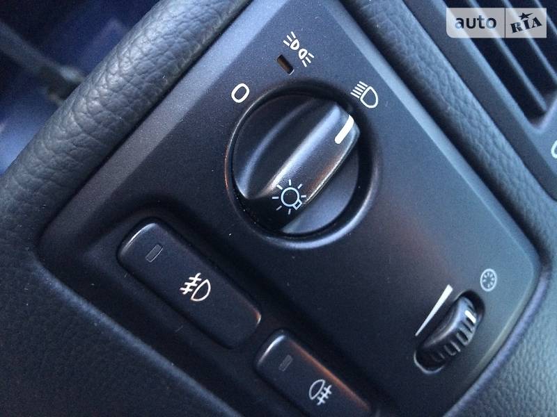 Седан Volvo S60 2004 в Киеве фото 29 Седан Volvo S60 2004 в Киеве