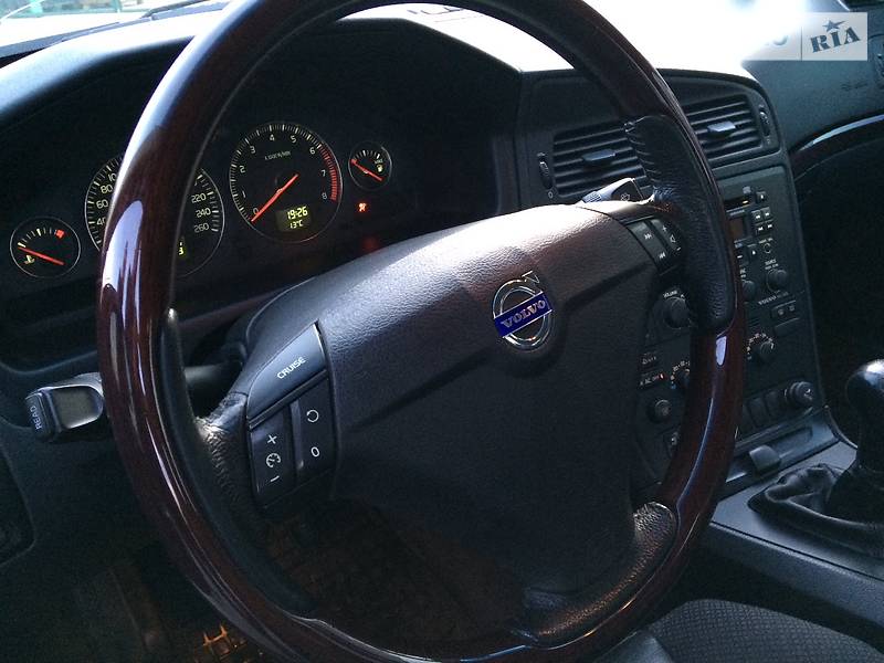 Седан Volvo S60 2004 в Киеве фото 43 Седан Volvo S60 2004 в Киеве