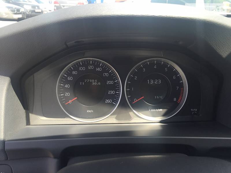 Седан Volvo S60 2011 в Днепре