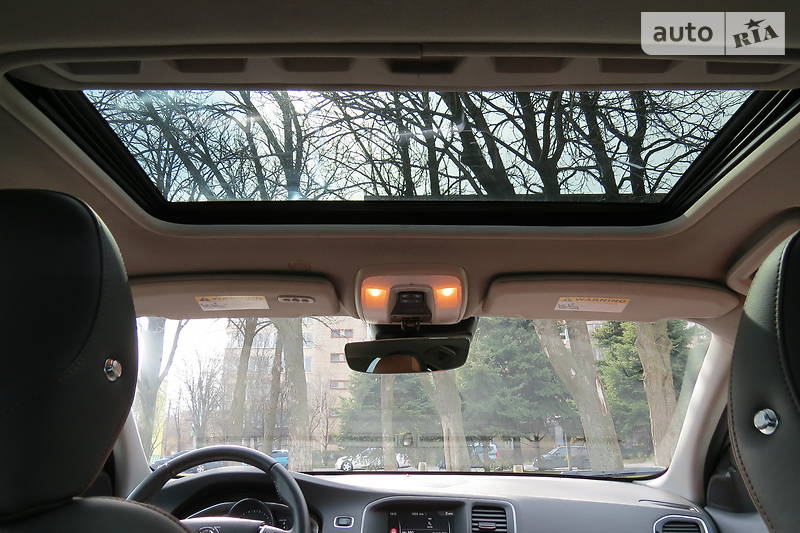 Седан Volvo S60 2017 в Дніпрі