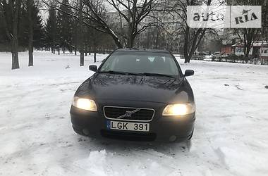 Седан Volvo S60 2004 в 