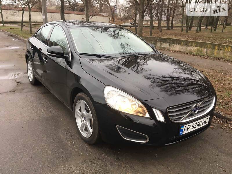 Седан Volvo S60 2012 в Запорожье