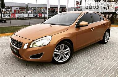 Седан Volvo S60 2011 в Киеве