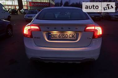 Седан Volvo S60 2012 в Киеве