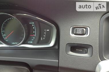 Седан Volvo S60 2013 в 