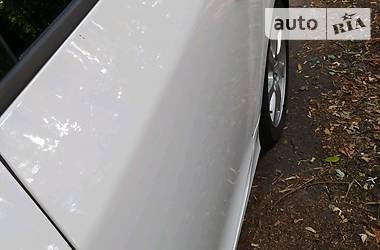 Седан Volvo S60 2012 в 