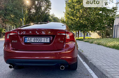 Седан Volvo S60 2013 в Днепре