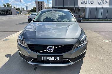 Седан Volvo S60 2017 в Харькове