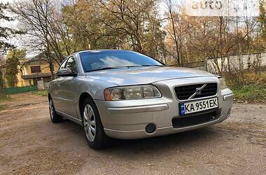 Седан Volvo S60 2005 в Чернигове