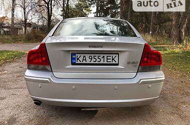 Седан Volvo S60 2005 в Чернигове