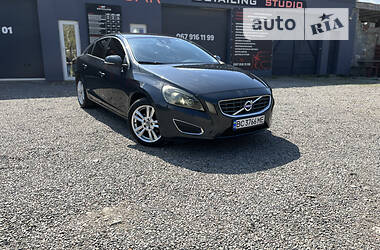 Volvo S60 2011