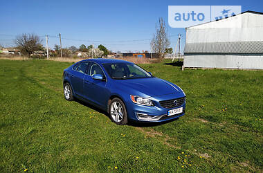 Седан Volvo S60 2013 в Киеве