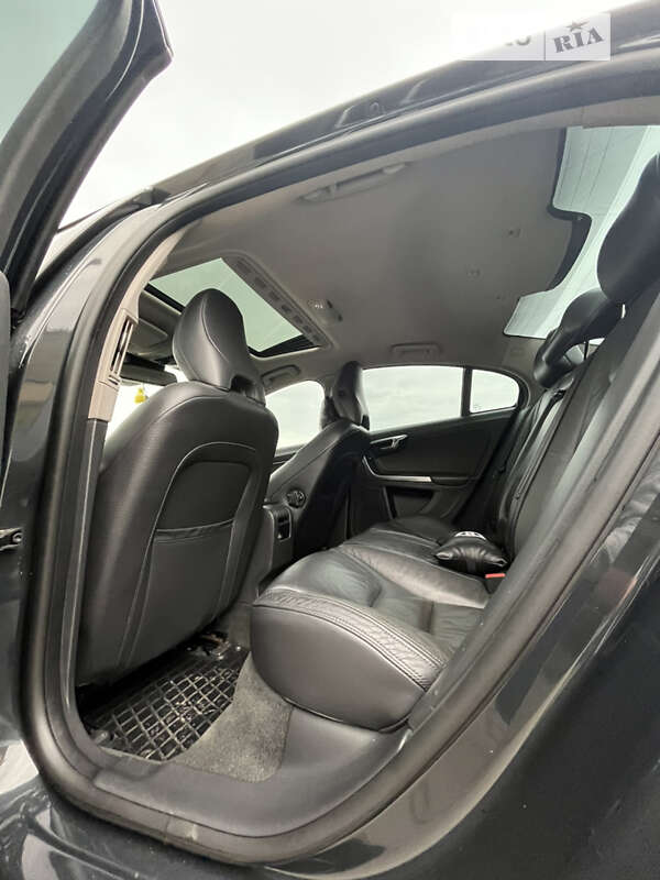 Седан Volvo S60 2013 в Львове фото 14 Седан Volvo S60 2013 в Львове
