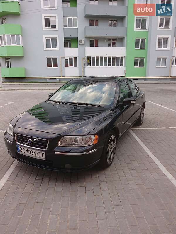 Седан Volvo S60 2008 в Львові