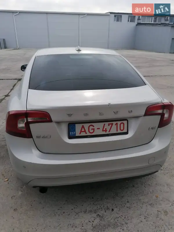Volvo S60
