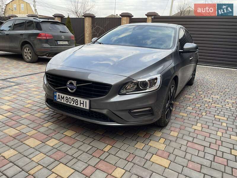 Volvo S60 2016