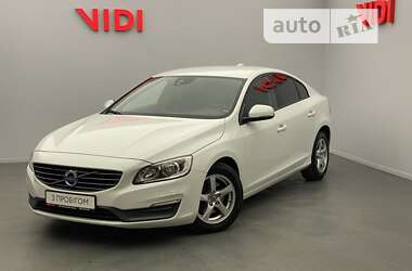 Седан Volvo S60 2014 в Києві