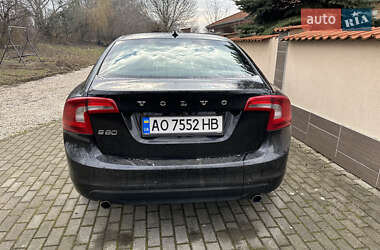 Седан Volvo S60 2011 в Виноградове