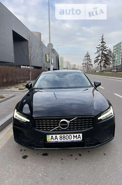 Седан Volvo S60 2020 в Києві