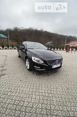 Седан Volvo S60 2013 в Полтаві