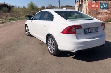 Седан Volvo S60 2015 в Чернігові