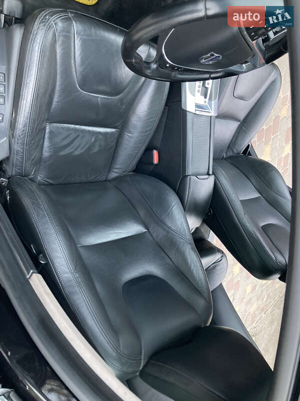 Седан Volvo S60 2011 в Киеве