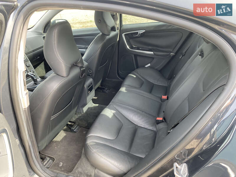 Седан Volvo S60 2014 в Умани фото 13 Седан Volvo S60 2014 в Умани