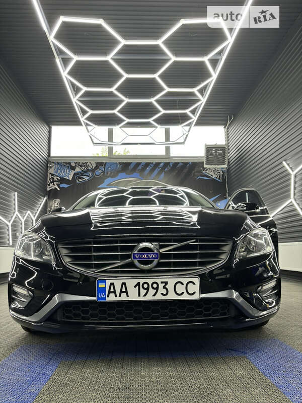 Седан Volvo S60 2013 в Києві