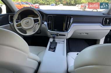 Седан Volvo S60 2019 в Запоріжжі