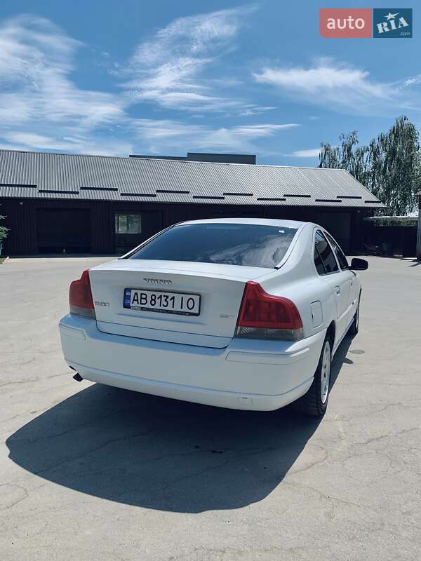 Седан Volvo S60 2006 в Баре