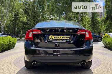 Седан Volvo S60 2013 в Львові