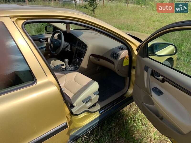 Седан Volvo S60 2002 в Львове фото 10 Седан Volvo S60 2002 в Львове