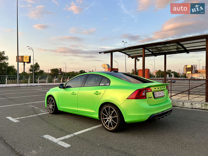 Седан Volvo S60 2015 в Киеве фото 7 Седан Volvo S60 2015 в Киеве