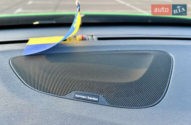 Седан Volvo S60 2015 в 