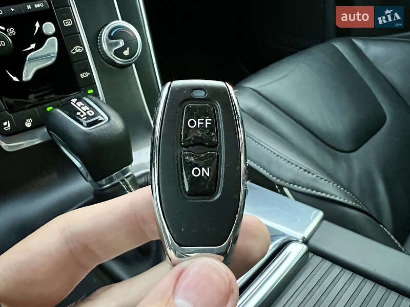 Седан Volvo S60 2015 в Киеве фото 92 Седан Volvo S60 2015 в Киеве