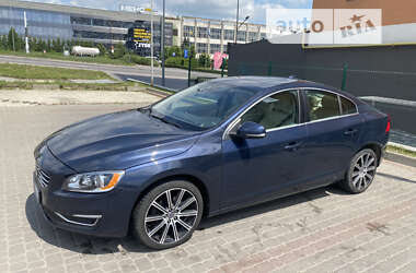 Седан Volvo S60 2014 в Івано-Франківську